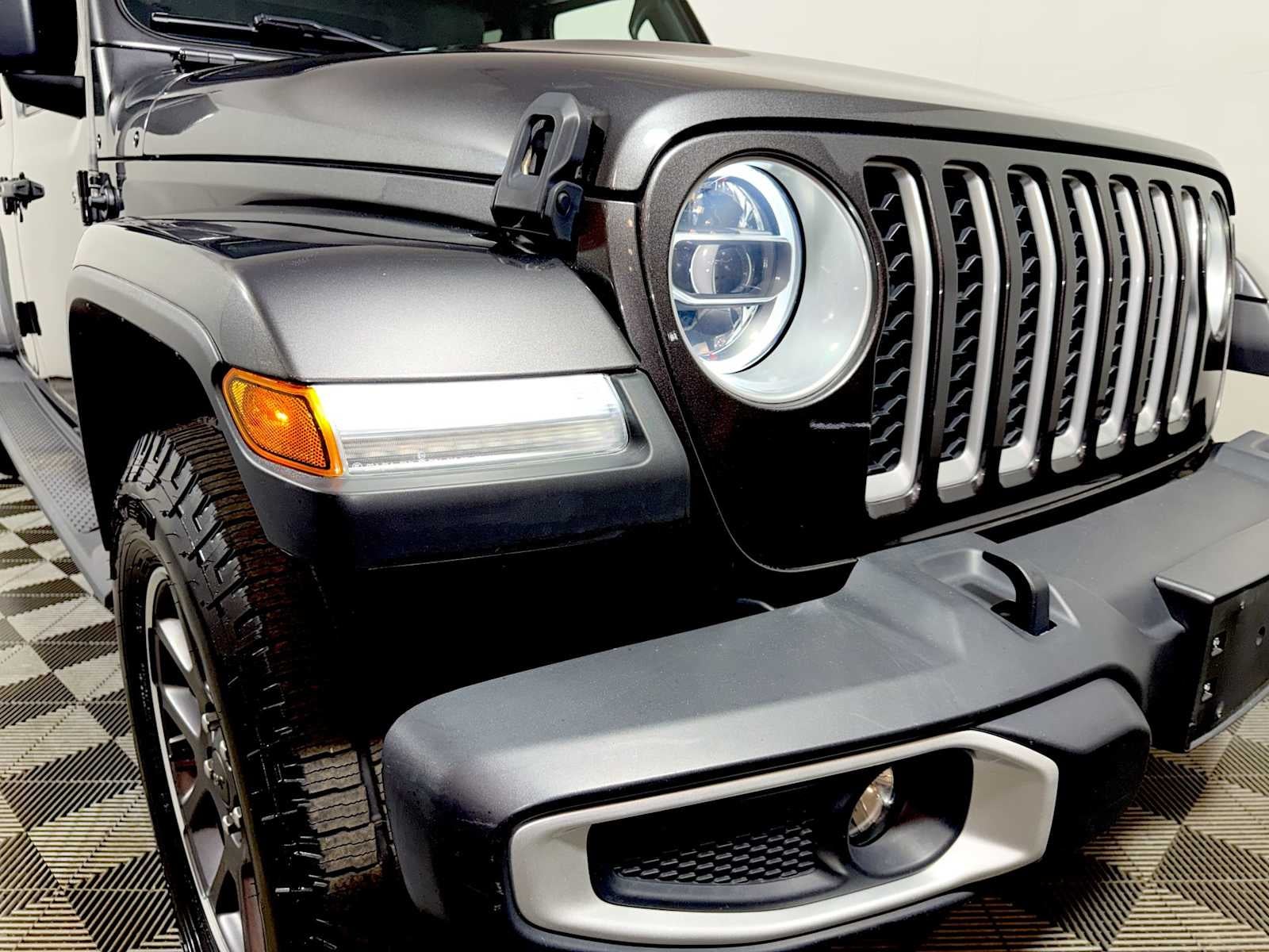 2021 Jeep Gladiator Overland 4x4