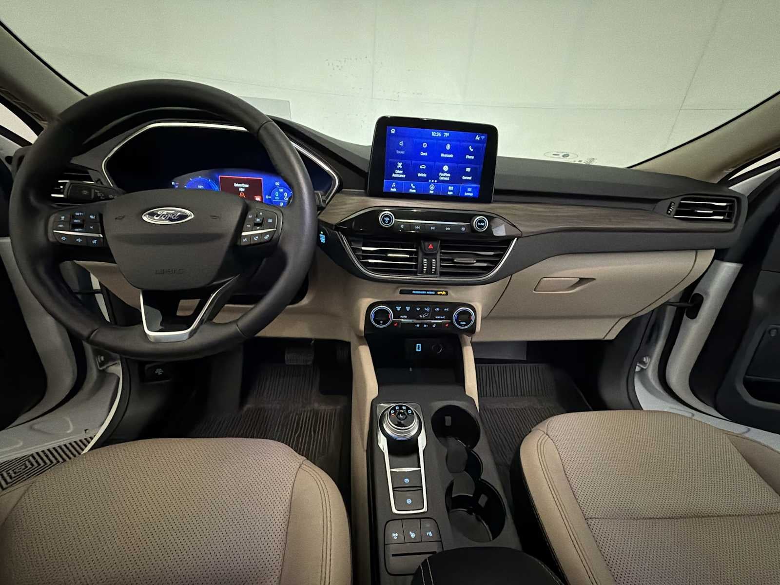 2020 Ford Escape Titanium Hybrid AWD