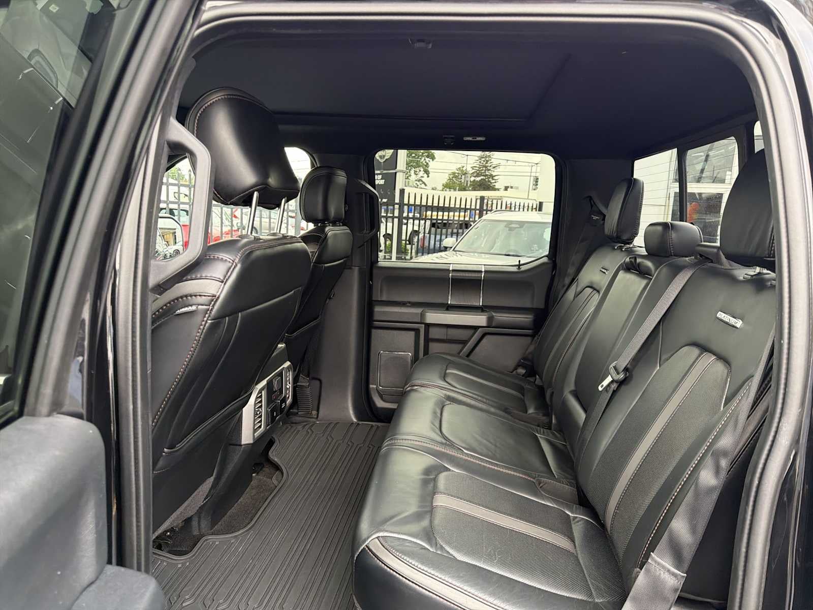 2020 Ford F-150 Platinum 4WD SuperCrew 5.5 Box