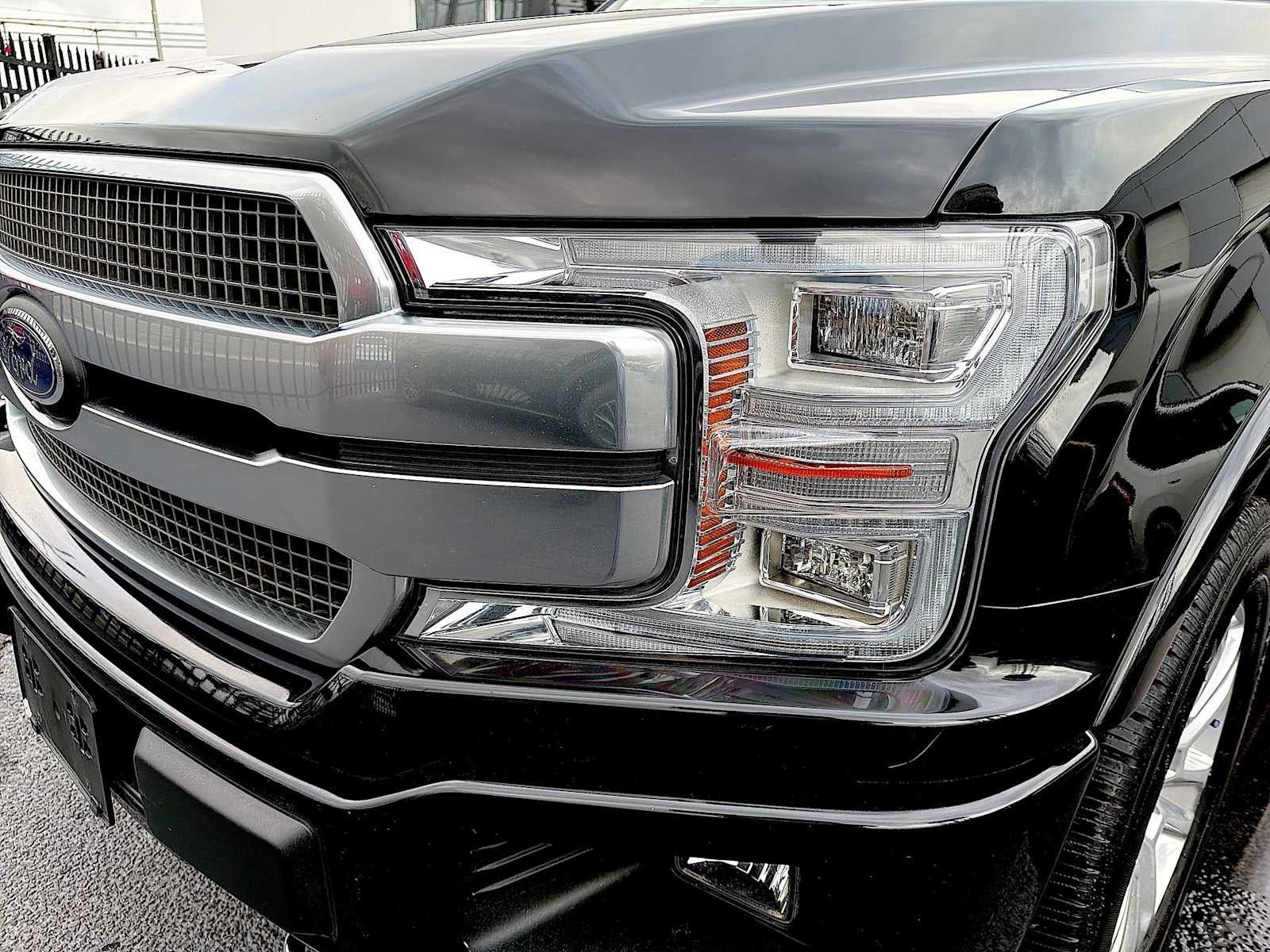 2020 Ford F-150 Platinum 4WD SuperCrew 5.5 Box