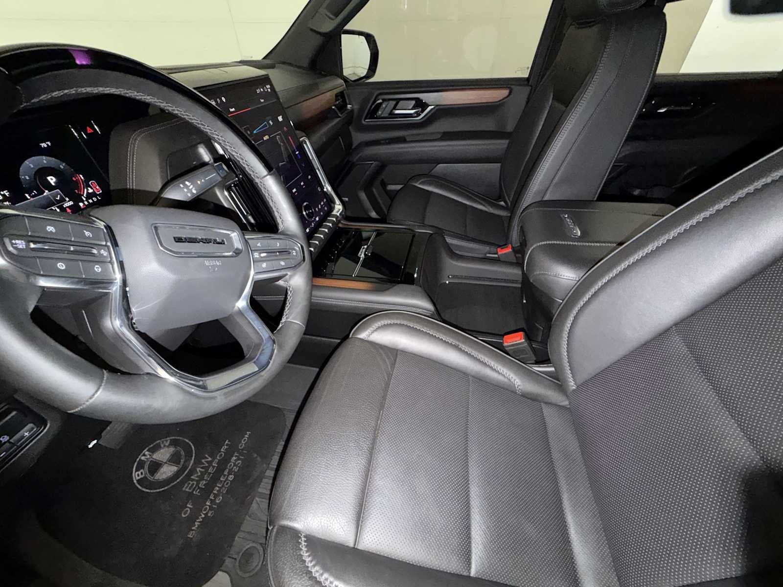 2025 GMC Yukon 4WD 4dr Denali