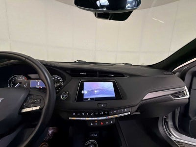2022 Cadillac XT4 AWD 4dr Luxury