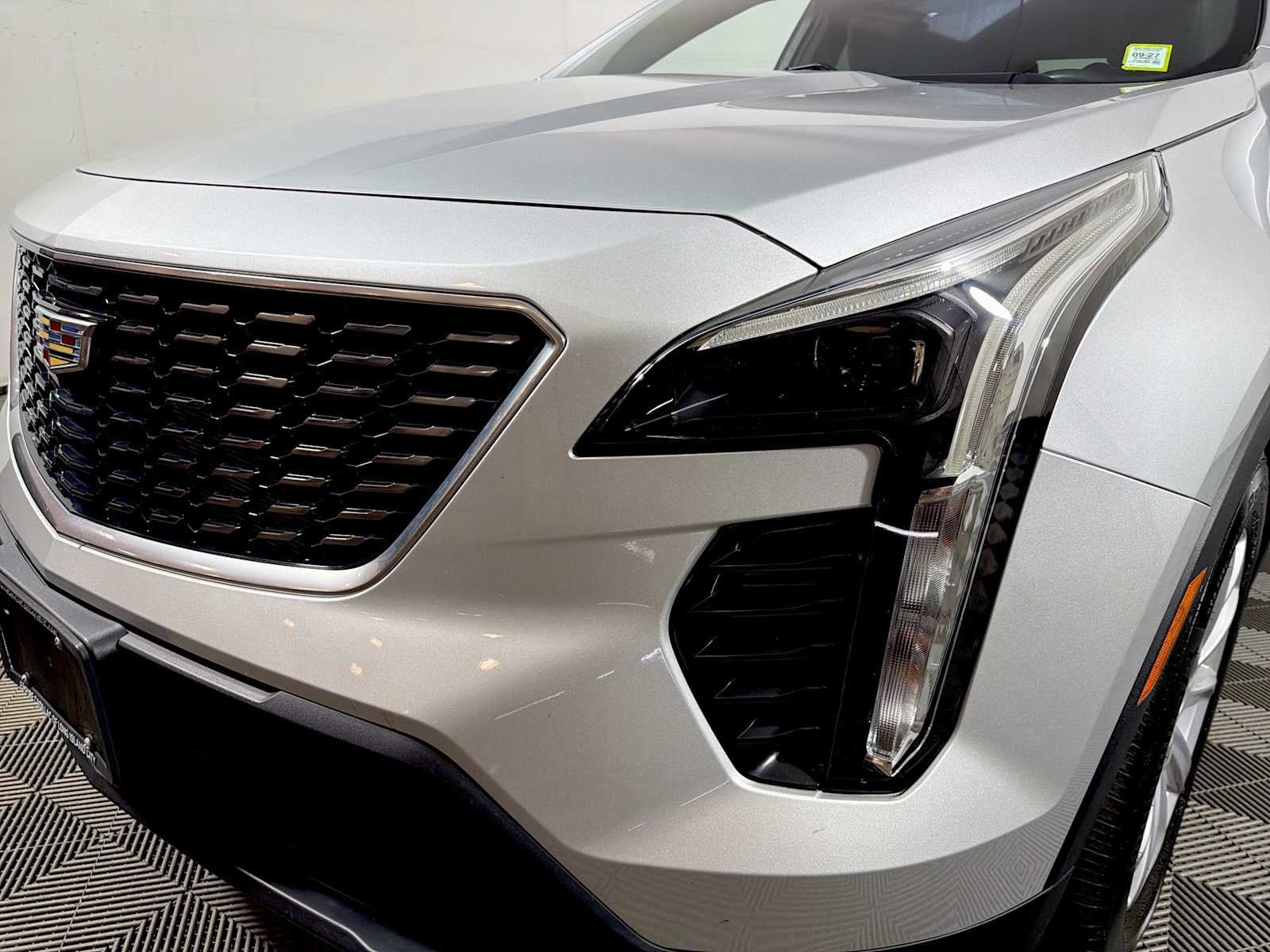 2022 Cadillac XT4 AWD 4dr Luxury