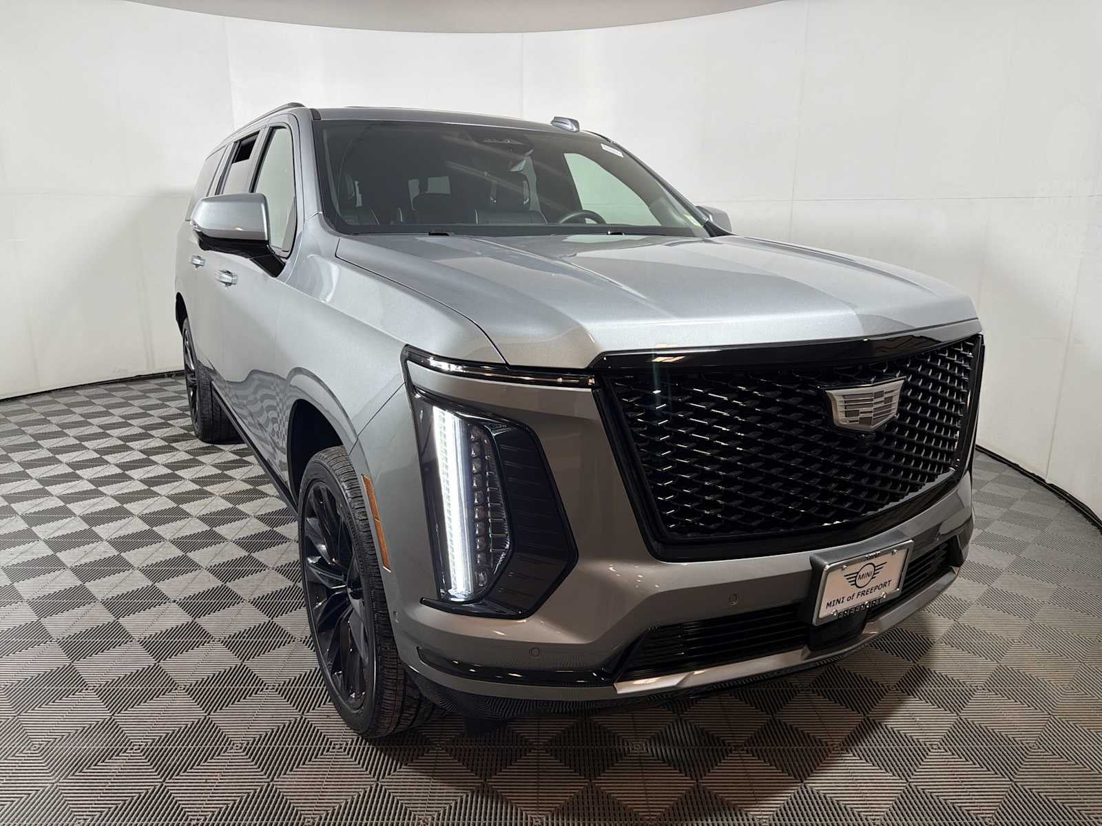 2025 Cadillac Escalade ESV 4WD 4dr Sport Platinum