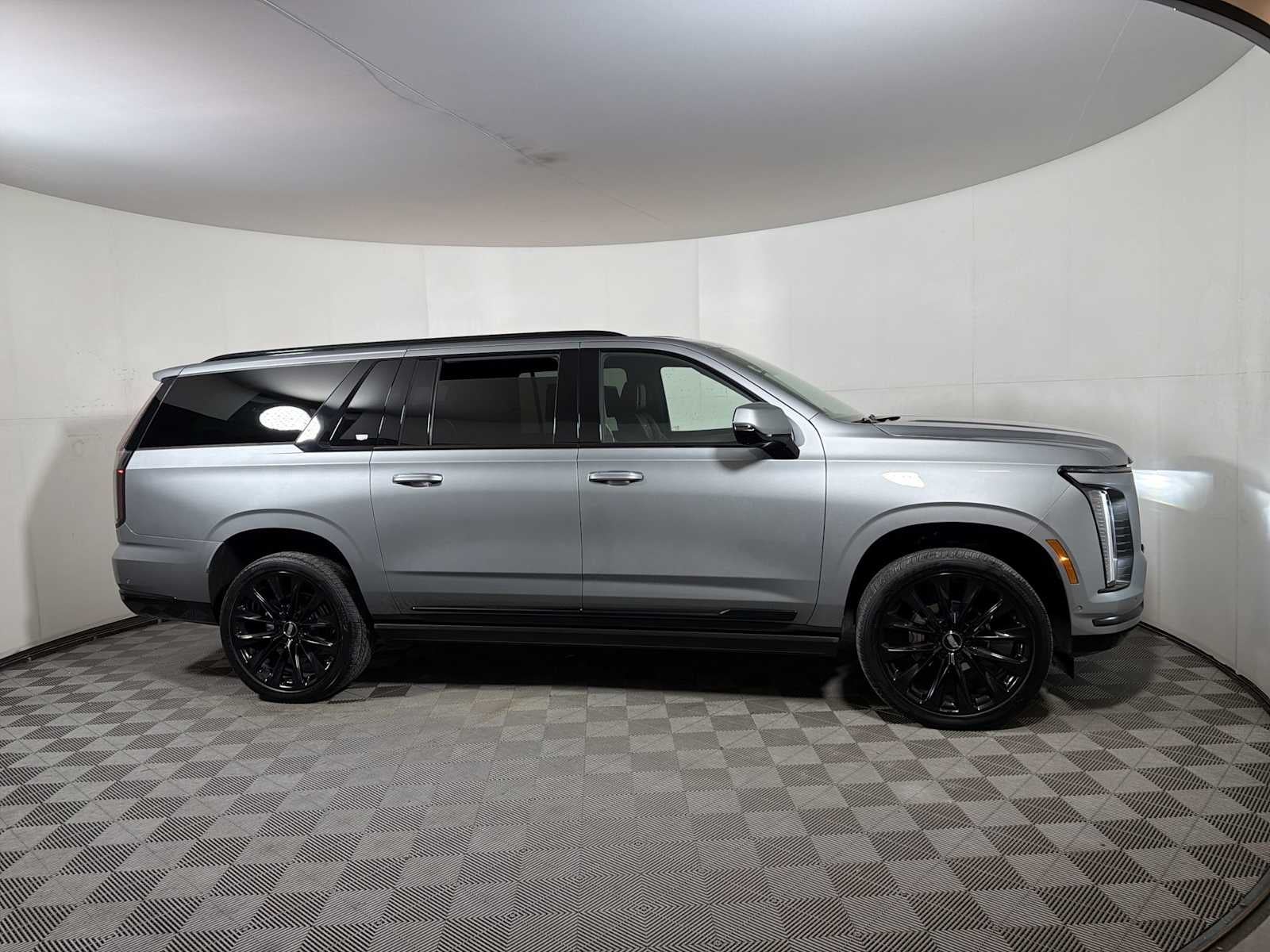 2025 Cadillac Escalade ESV 4WD 4dr Sport Platinum