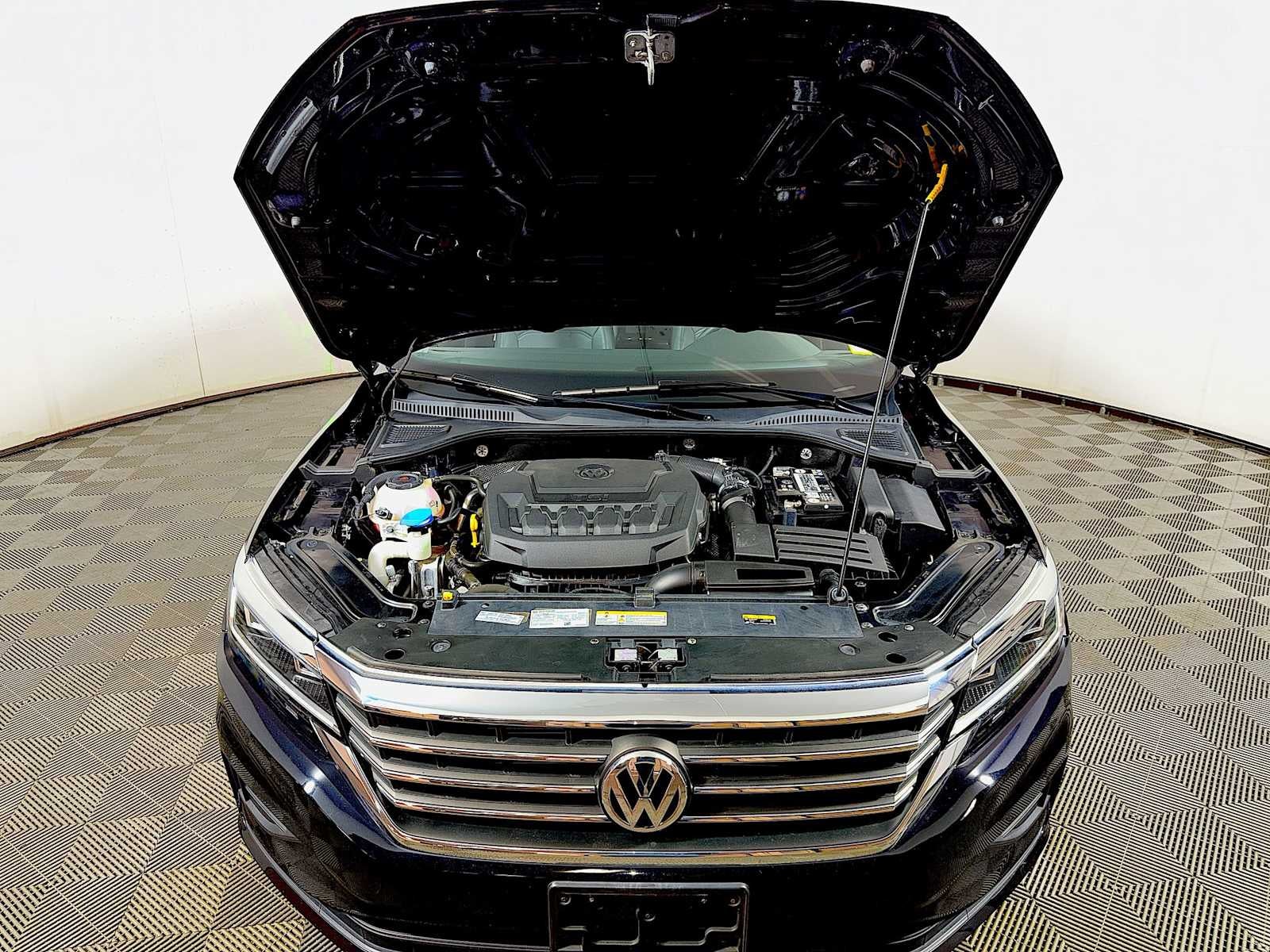 2022 Volkswagen Passat 2.0T SE Auto