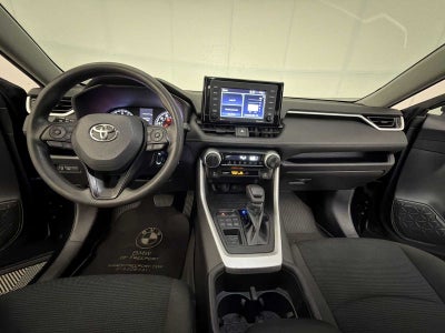 2022 Toyota RAV4 LE AWD