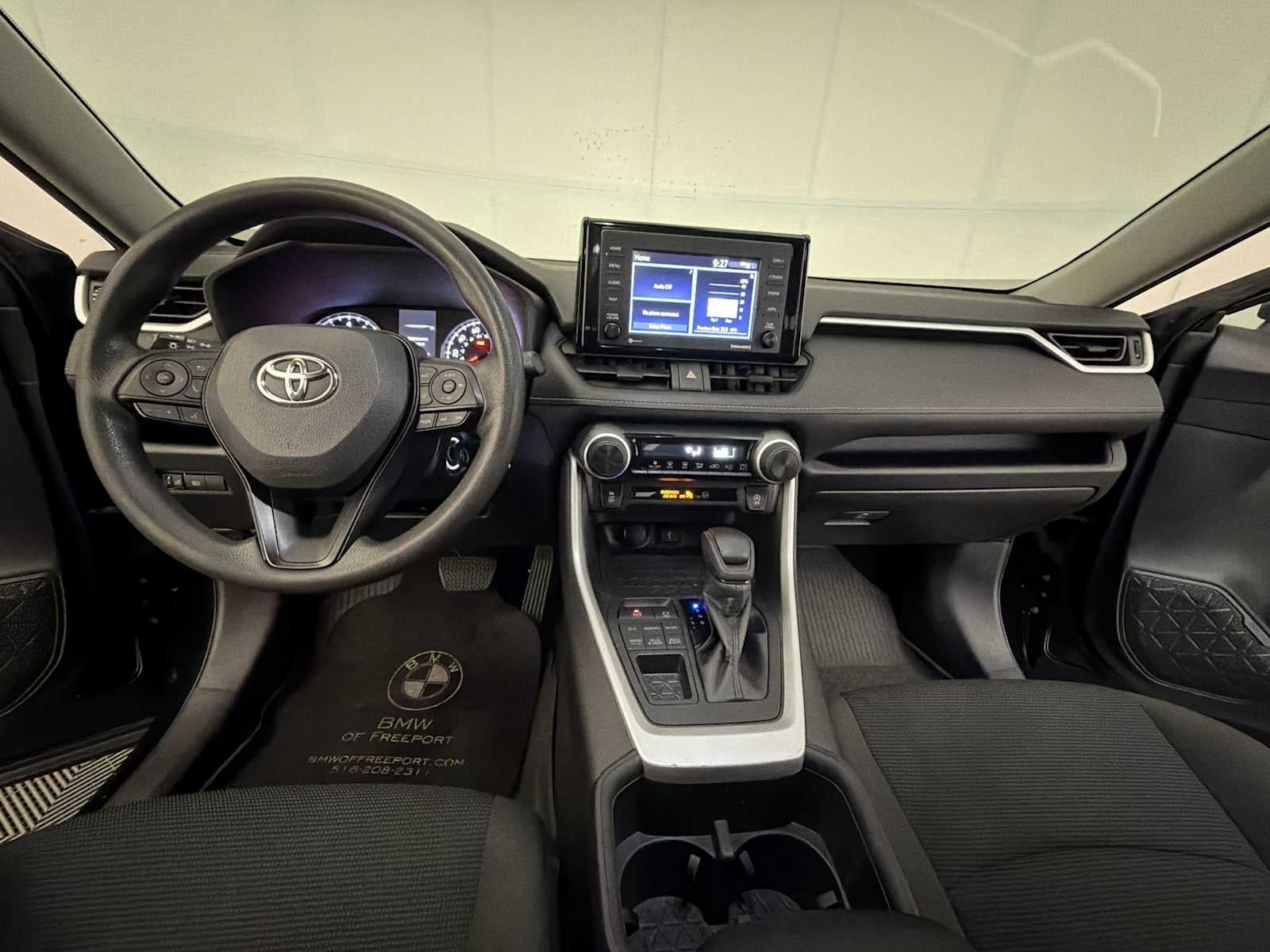 2022 Toyota RAV4 LE AWD