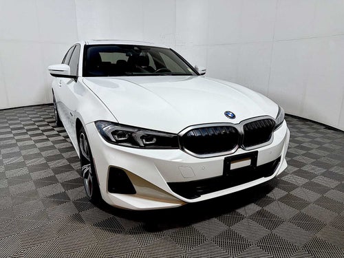 2023 BMW 3 Series 330e xDrive Plug-In Hybrid