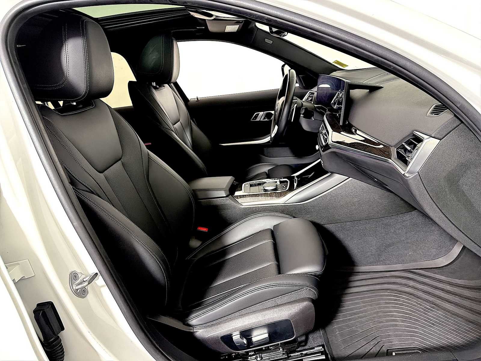 2023 BMW 3 Series 330e xDrive Plug-In Hybrid