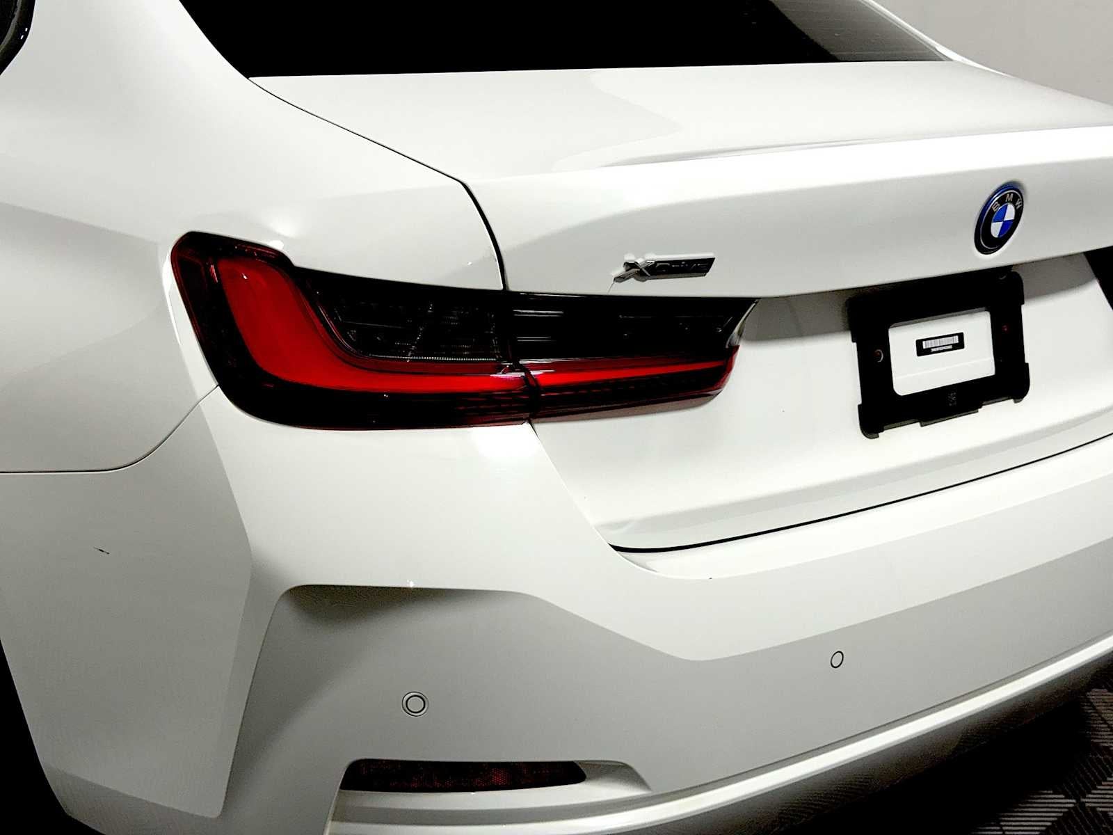 2023 BMW 3 Series 330e xDrive Plug-In Hybrid