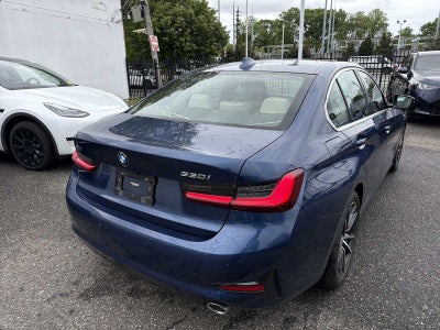 2022 BMW 3 Series 330i xDrive Sedan North America