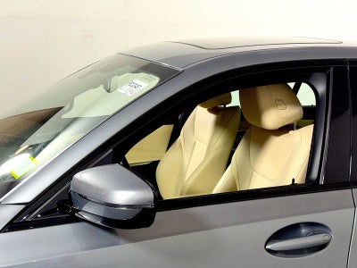 2023 BMW 3 Series 330i xDrive Sedan