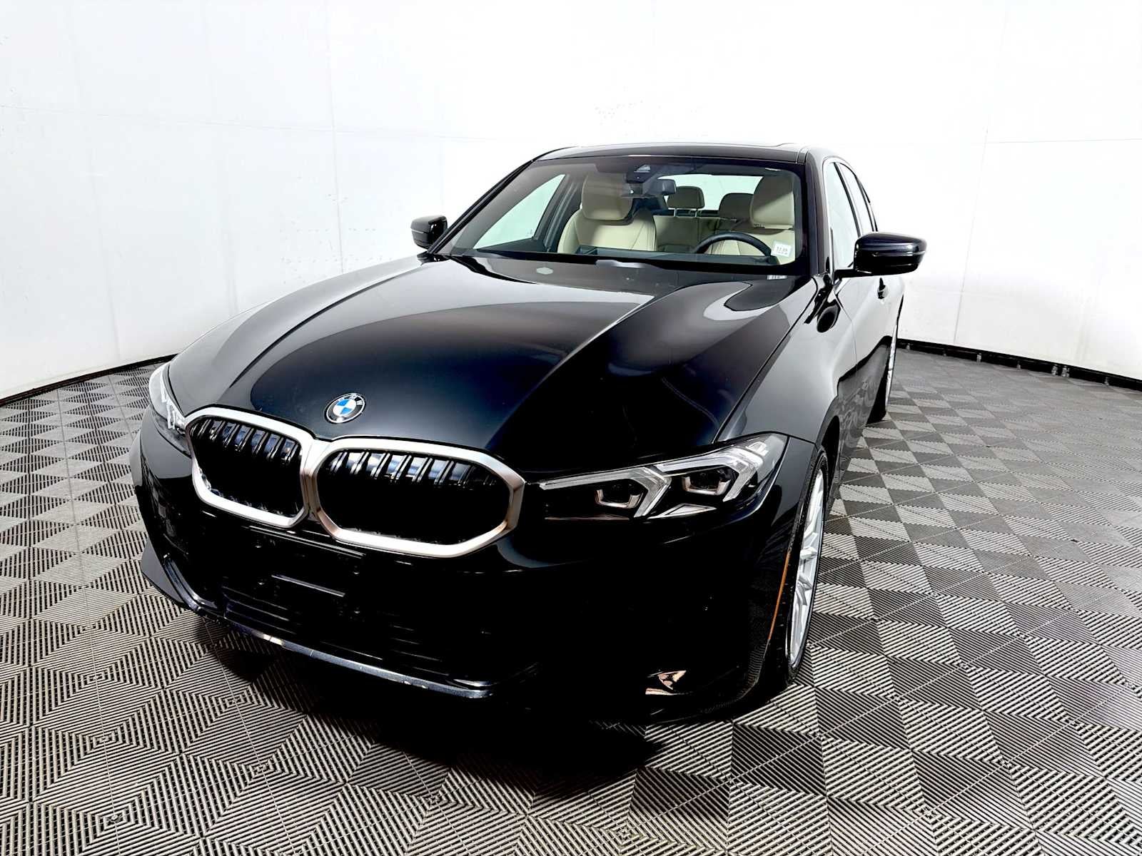 2024 BMW 3 Series 330i xDrive Sedan