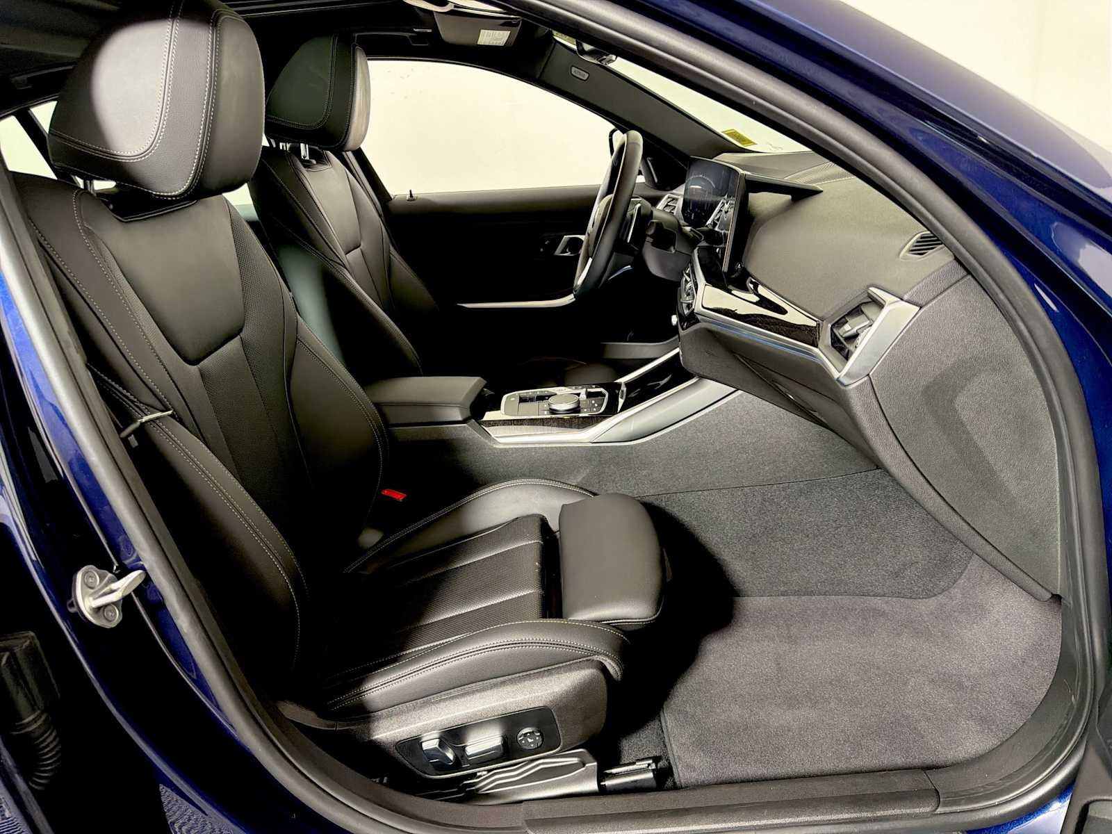 2024 BMW 3 Series 330i xDrive Sedan