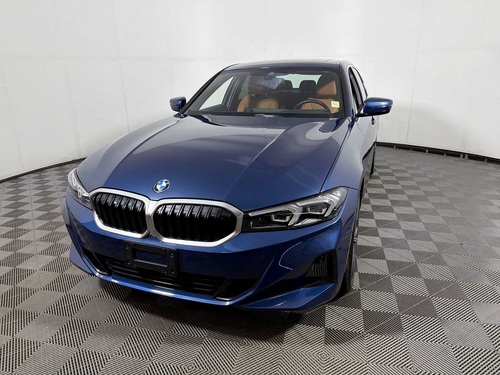 2024 BMW 3 Series 330i xDrive Sedan