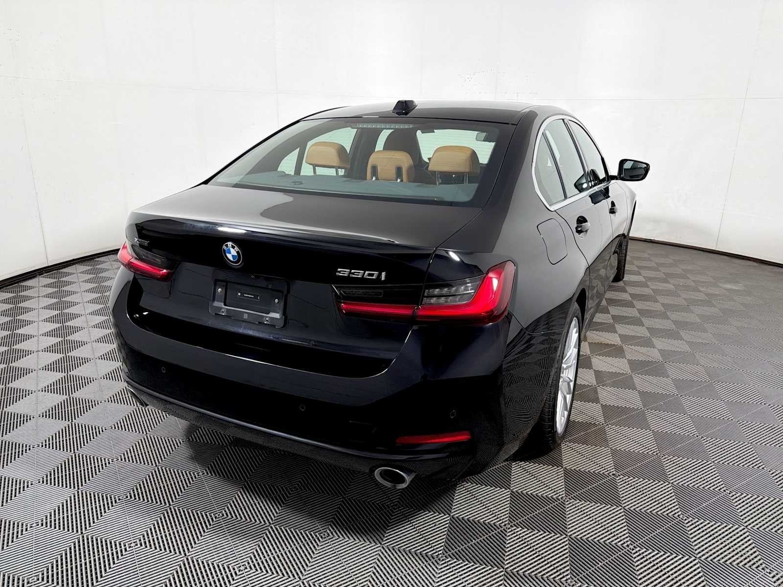 2024 BMW 3 Series 330i xDrive Sedan