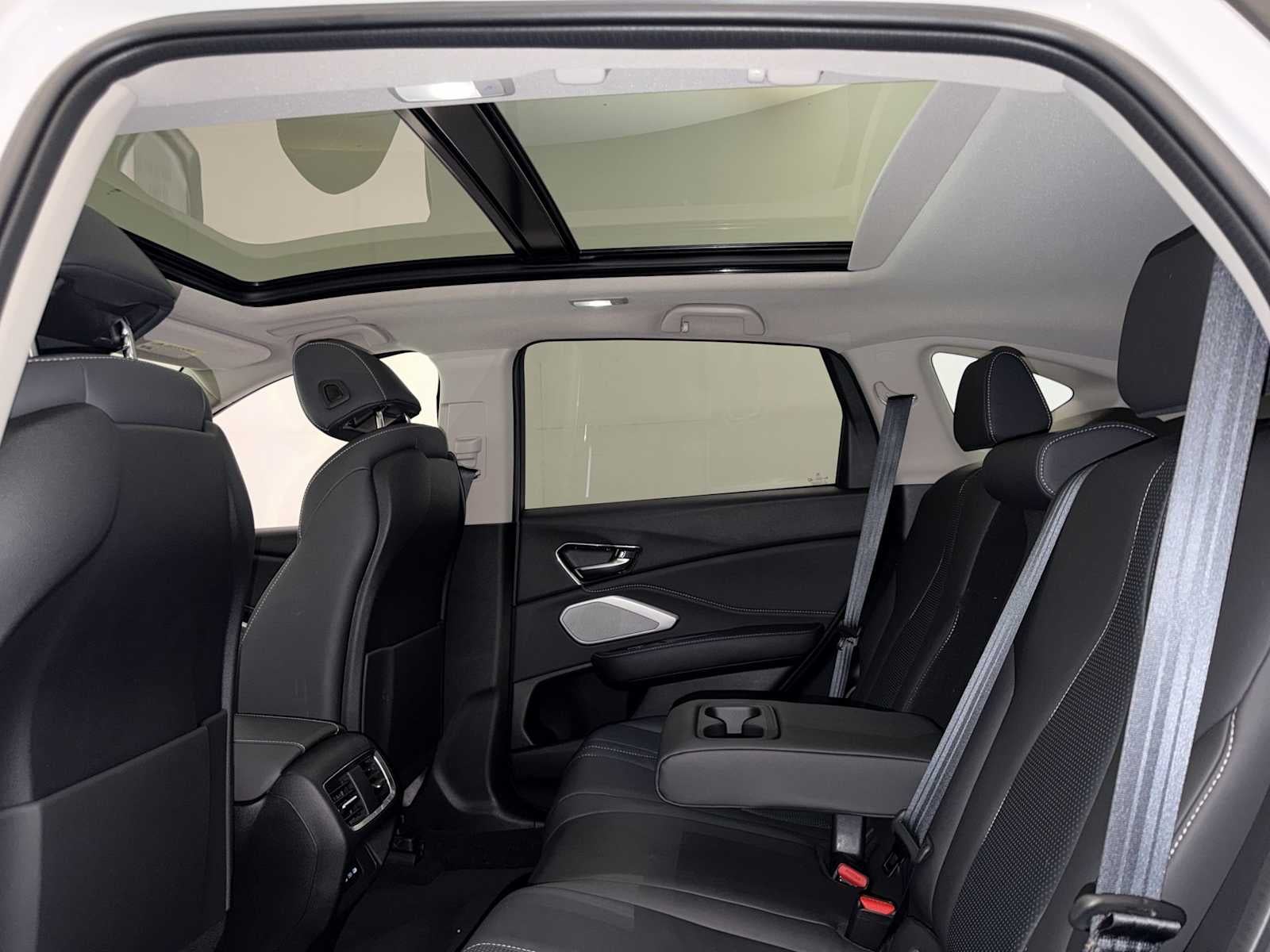 2023 Acura RDX SH-AWD w/Technology Package