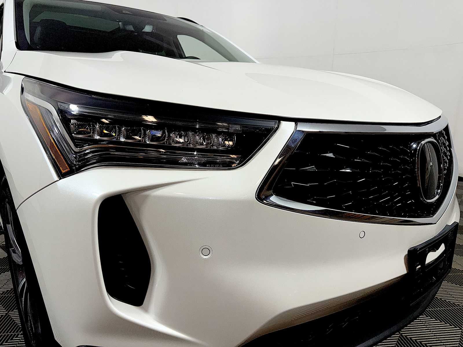 2023 Acura RDX SH-AWD w/Technology Package