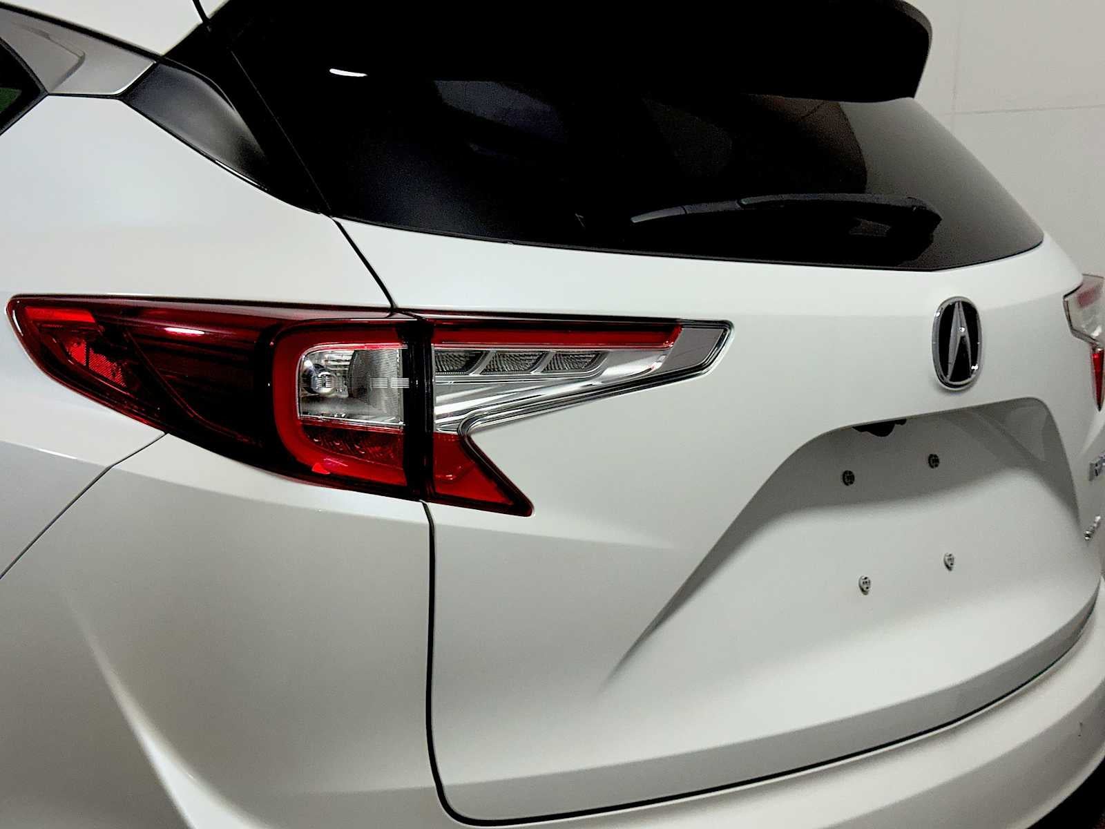 2023 Acura RDX SH-AWD w/Technology Package