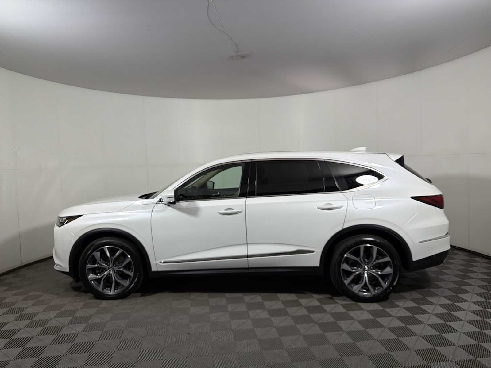 2023 Acura MDX SH-AWD w/Technology Package
