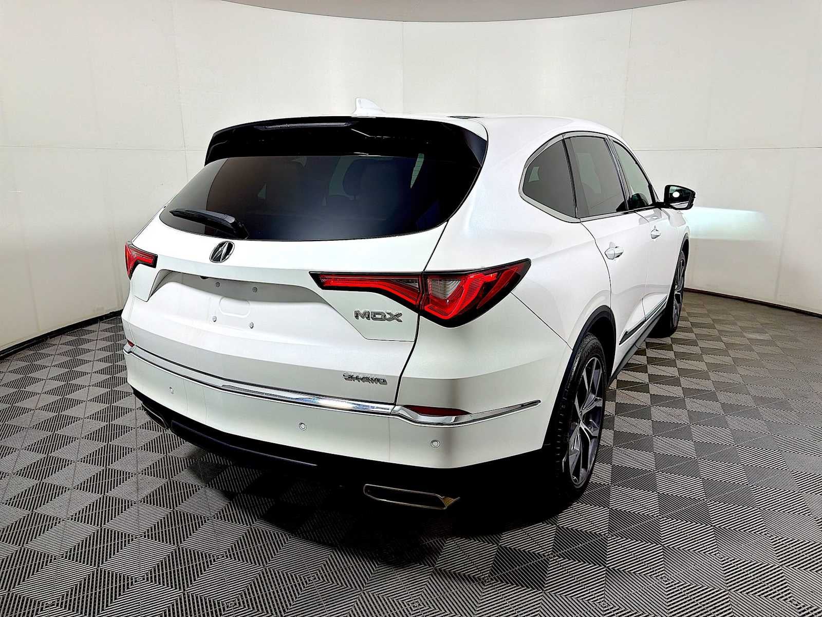 2024 Acura MDX SH-AWD w/Technology Package