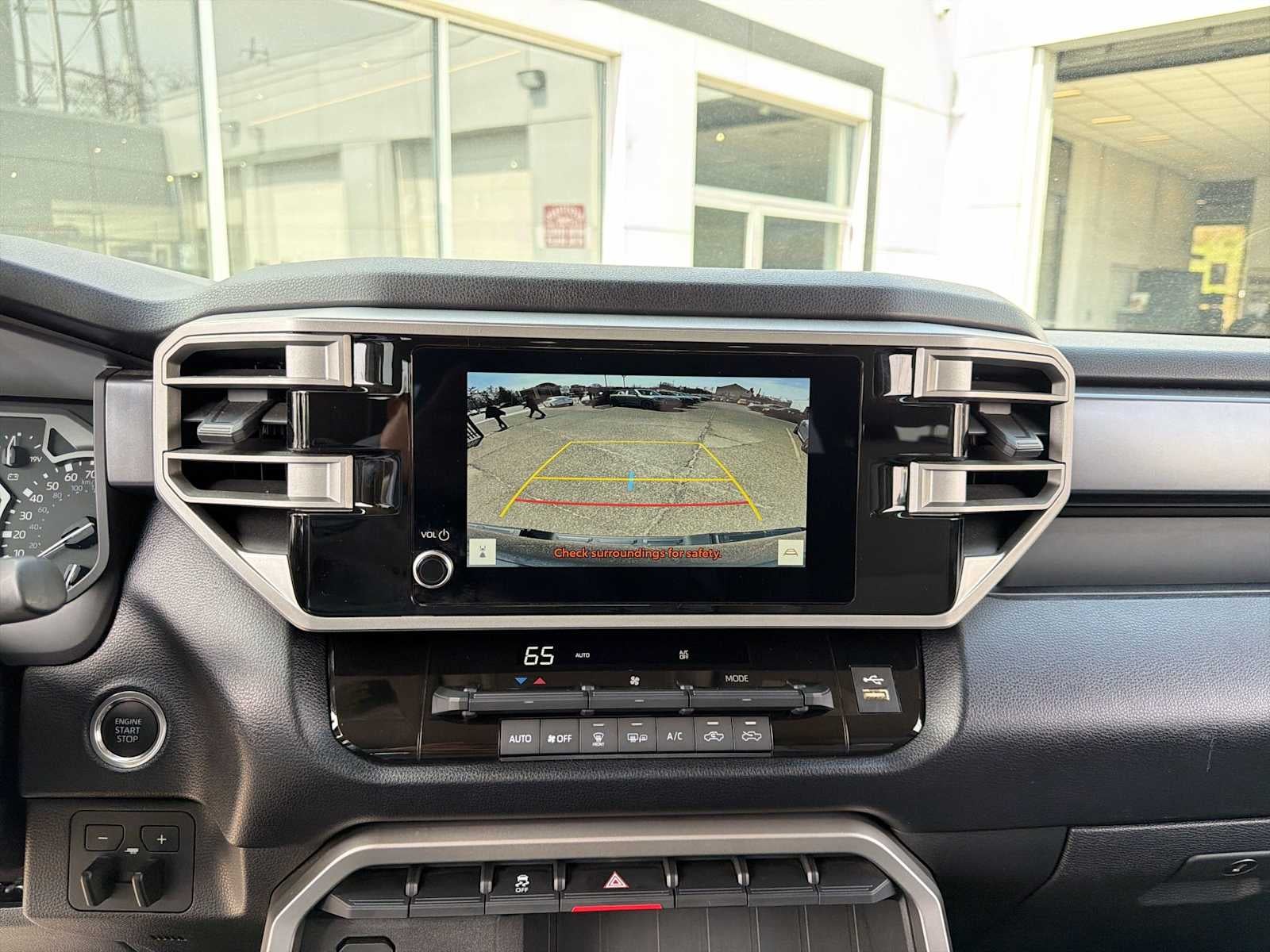 2024 Toyota Tundra SR5 CrewMax 5.5 Bed