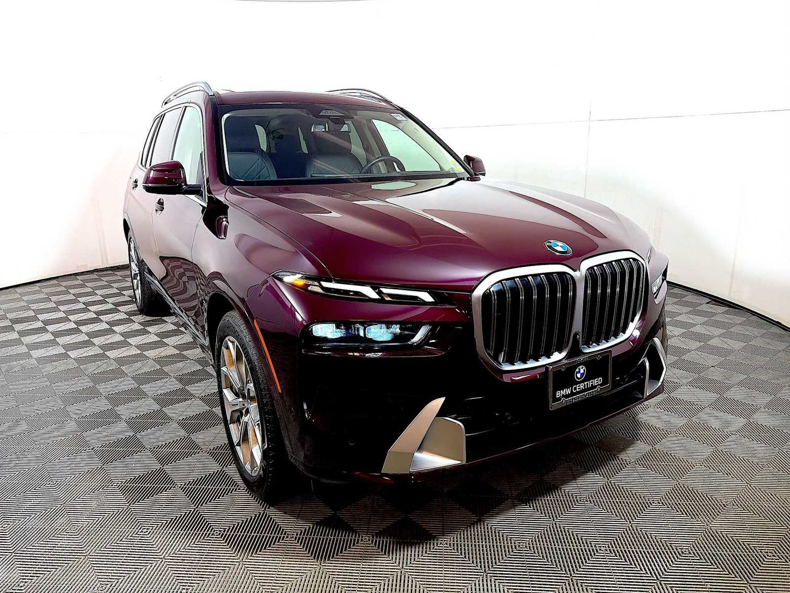 2024 BMW X7 xDrive40i Sports Activity Vehicle