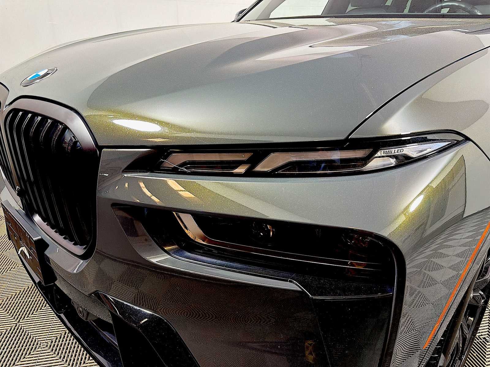 2024 BMW X7 xDrive40i Sports Activity Vehicle