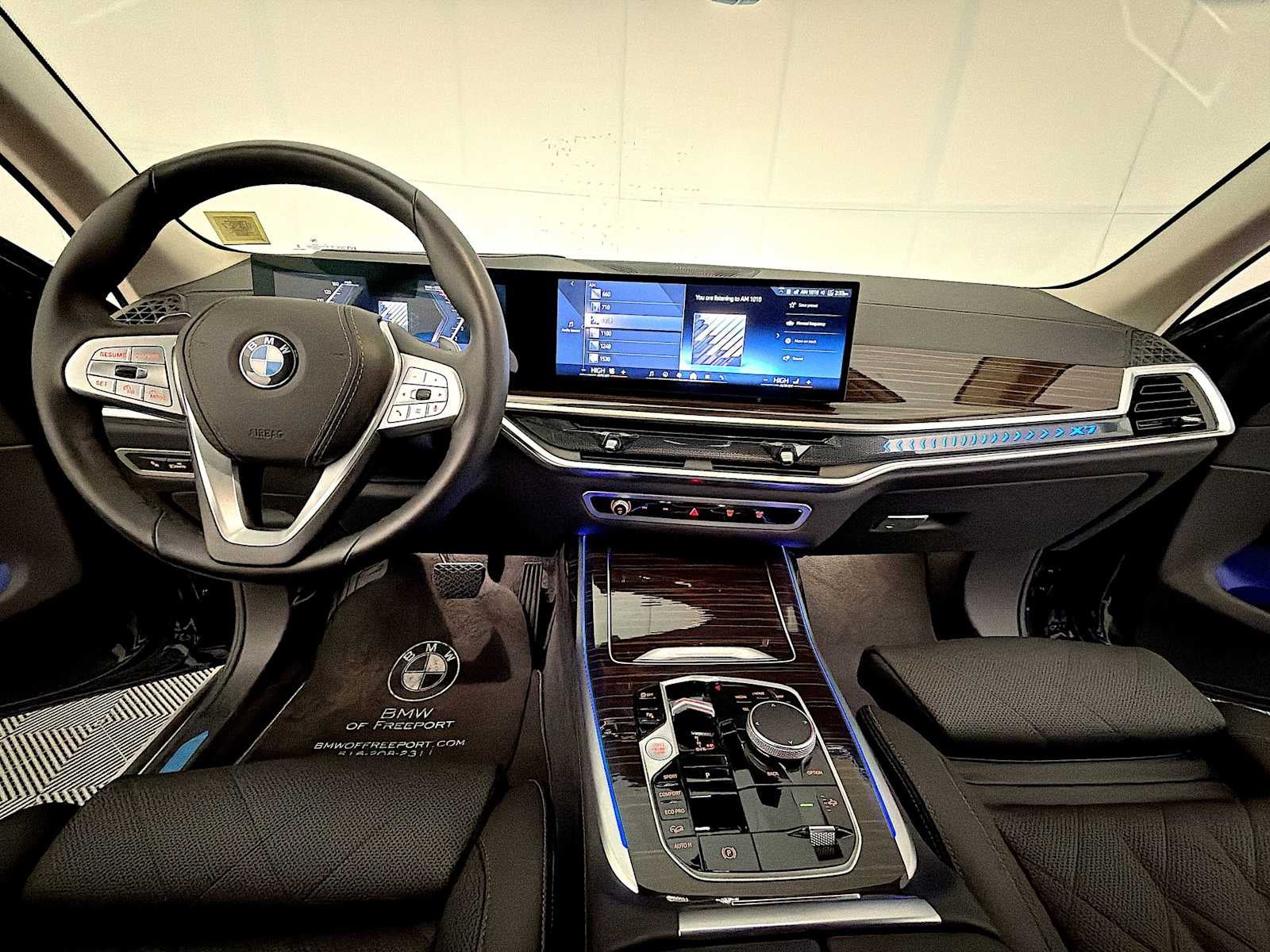 2026 BMW X7 xDrive40i Sports Activity Vehicle
