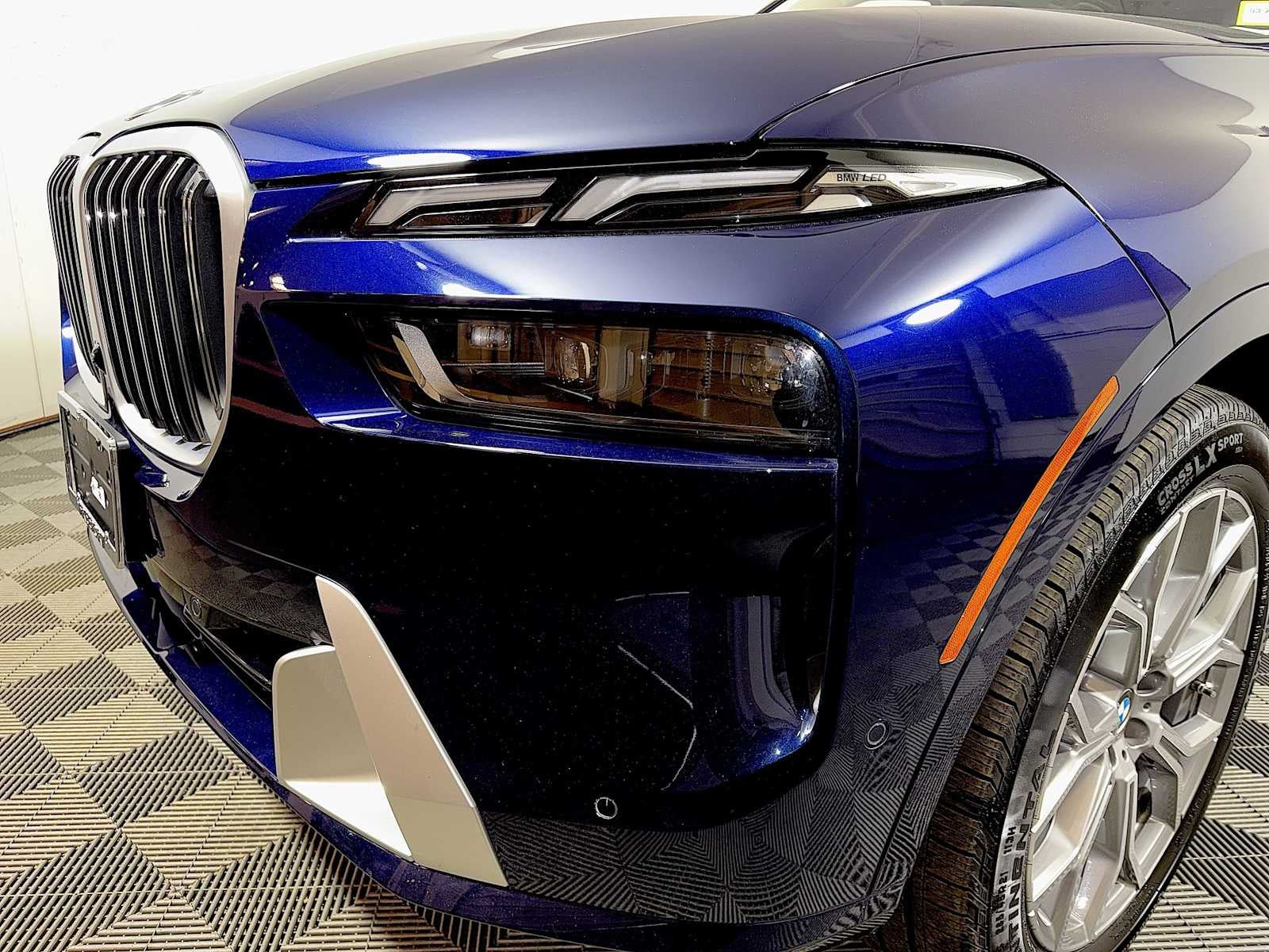 2026 BMW X7 xDrive40i Sports Activity Vehicle