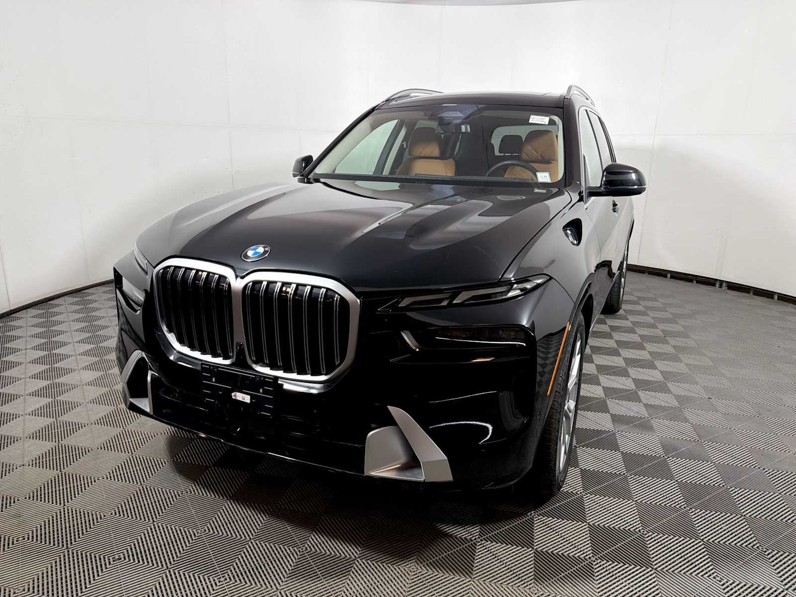 2025 BMW X7 xDrive40i Sports Activity Vehicle