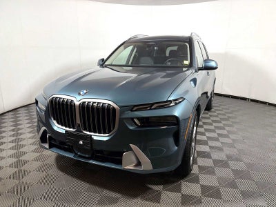 2026 BMW X7 xDrive40i Sports Activity Vehicle
