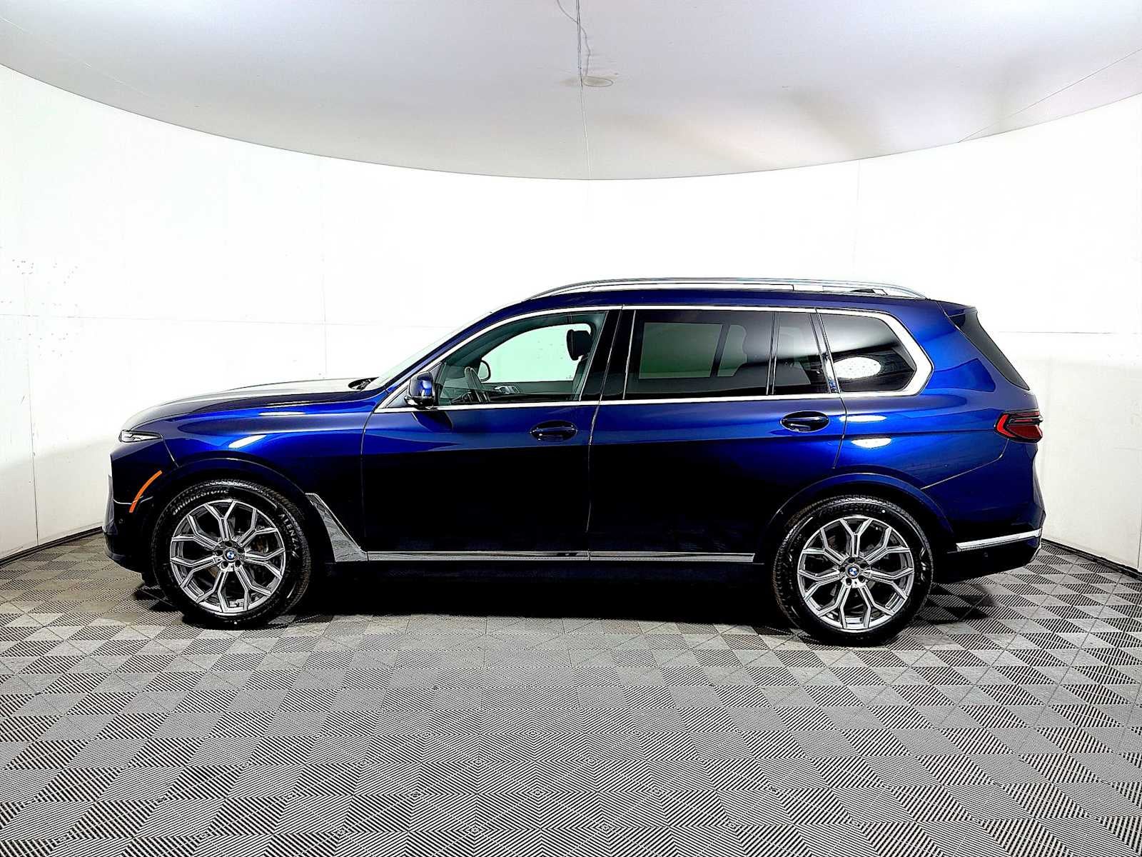 2024 BMW X7 xDrive40i Sports Activity Vehicle