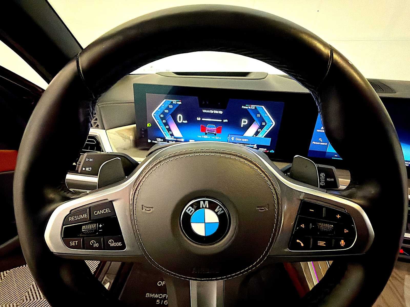 2023 BMW X7 xDrive40i Sports Activity Vehicle