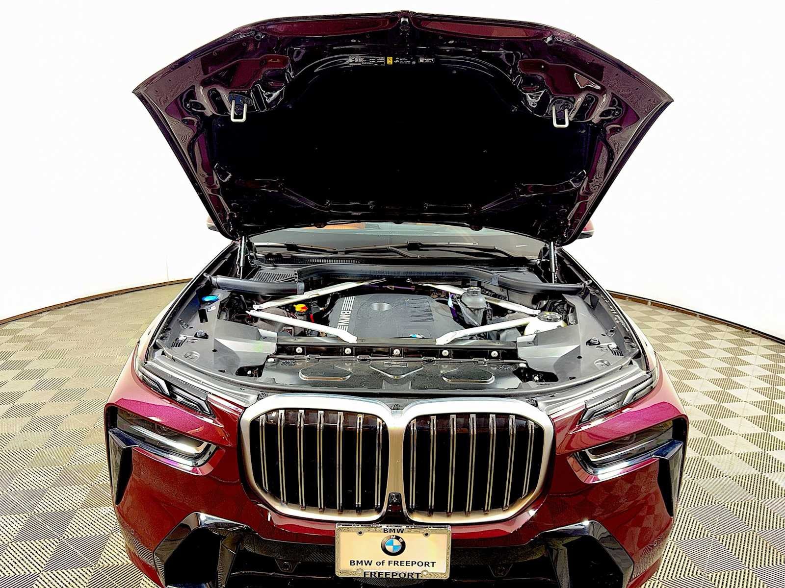 2023 BMW X7 xDrive40i Sports Activity Vehicle