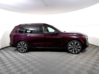 2023 BMW X7 xDrive40i Sports Activity Vehicle