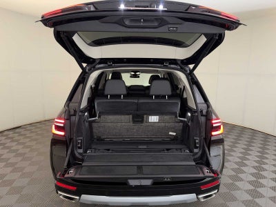 2024 BMW X7 xDrive40i Sports Activity Vehicle