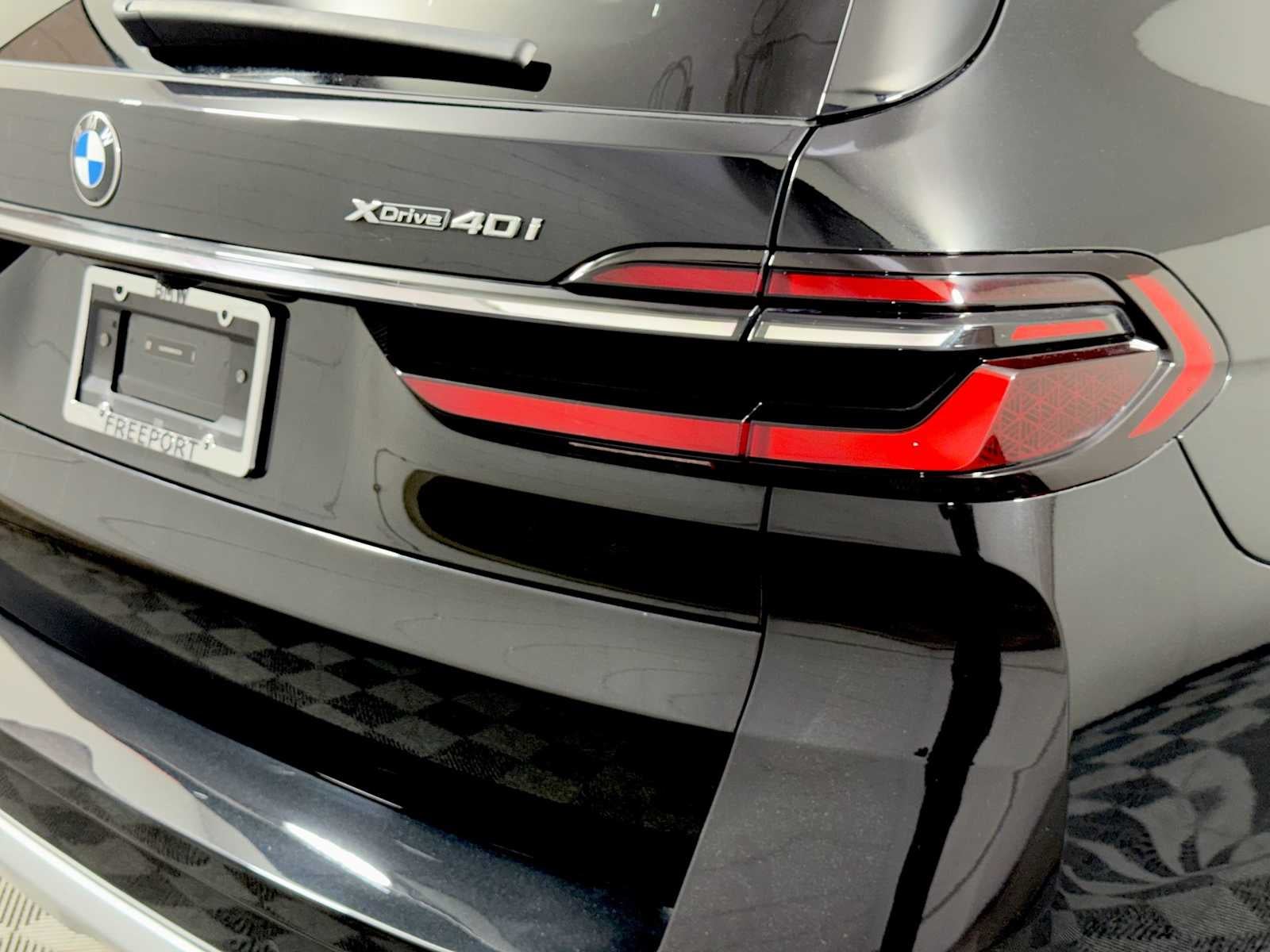 2024 BMW X7 xDrive40i Sports Activity Vehicle