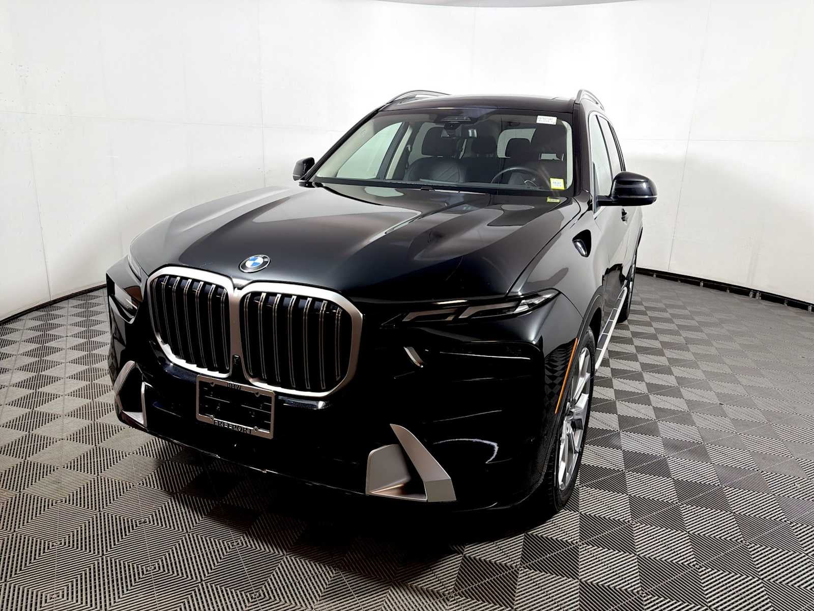 2024 BMW X7 xDrive40i Sports Activity Vehicle