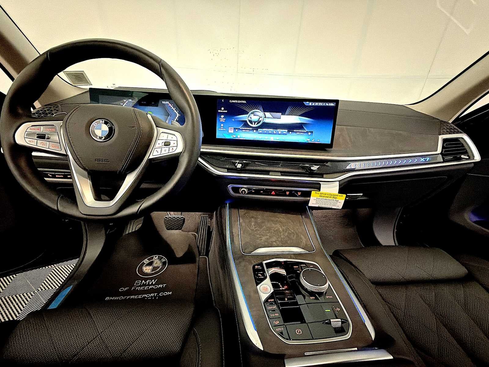2026 BMW X7 xDrive40i Sports Activity Vehicle