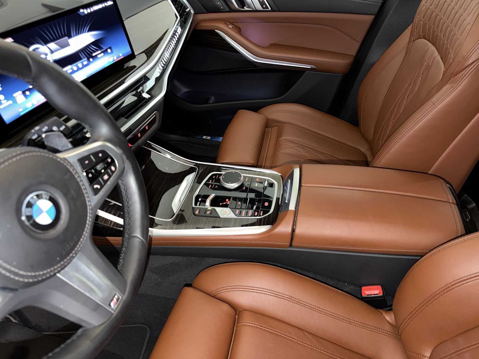 2024 BMW X7 xDrive40i Sports Activity Vehicle