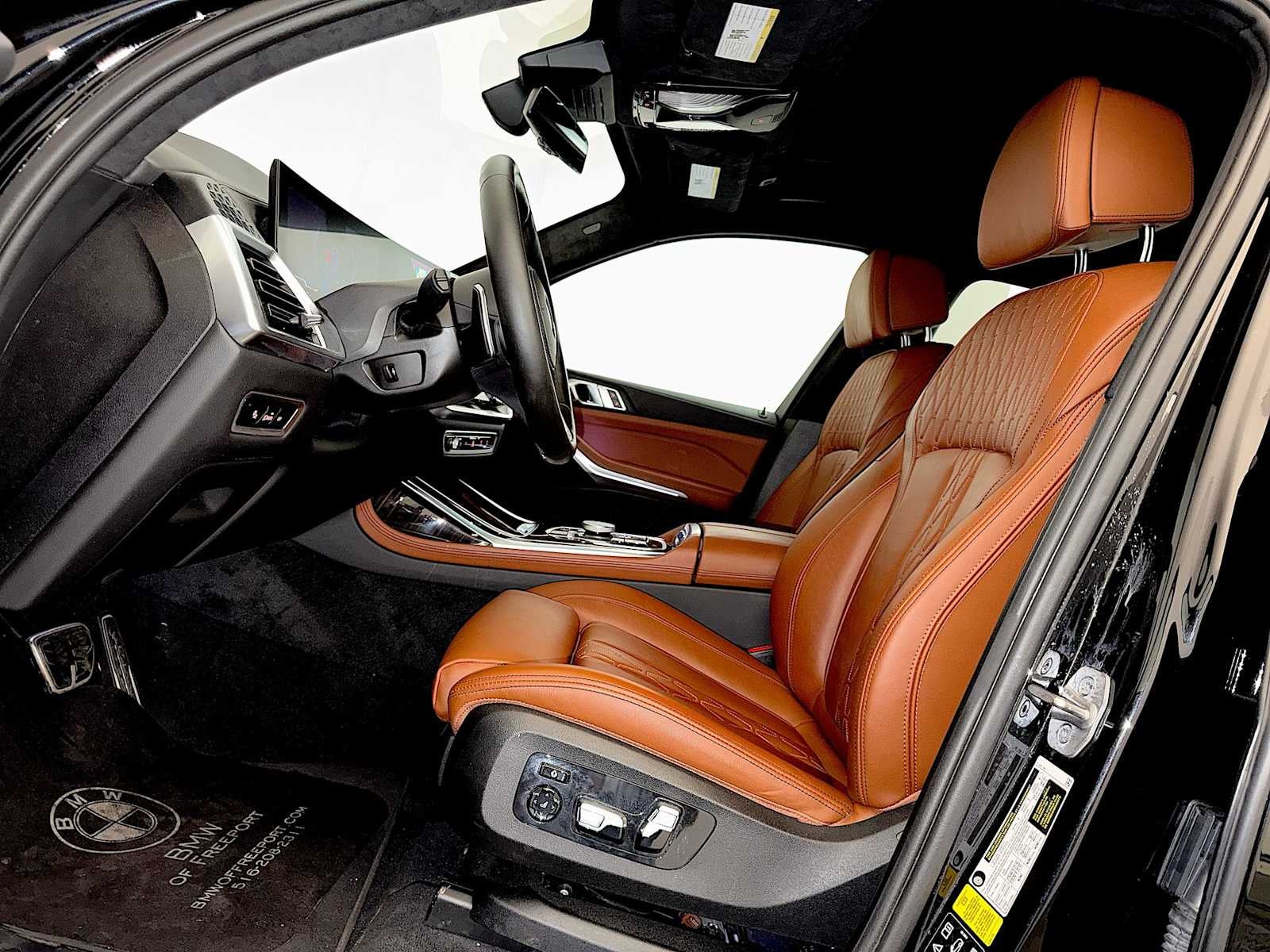2024 BMW X7 xDrive40i Sports Activity Vehicle