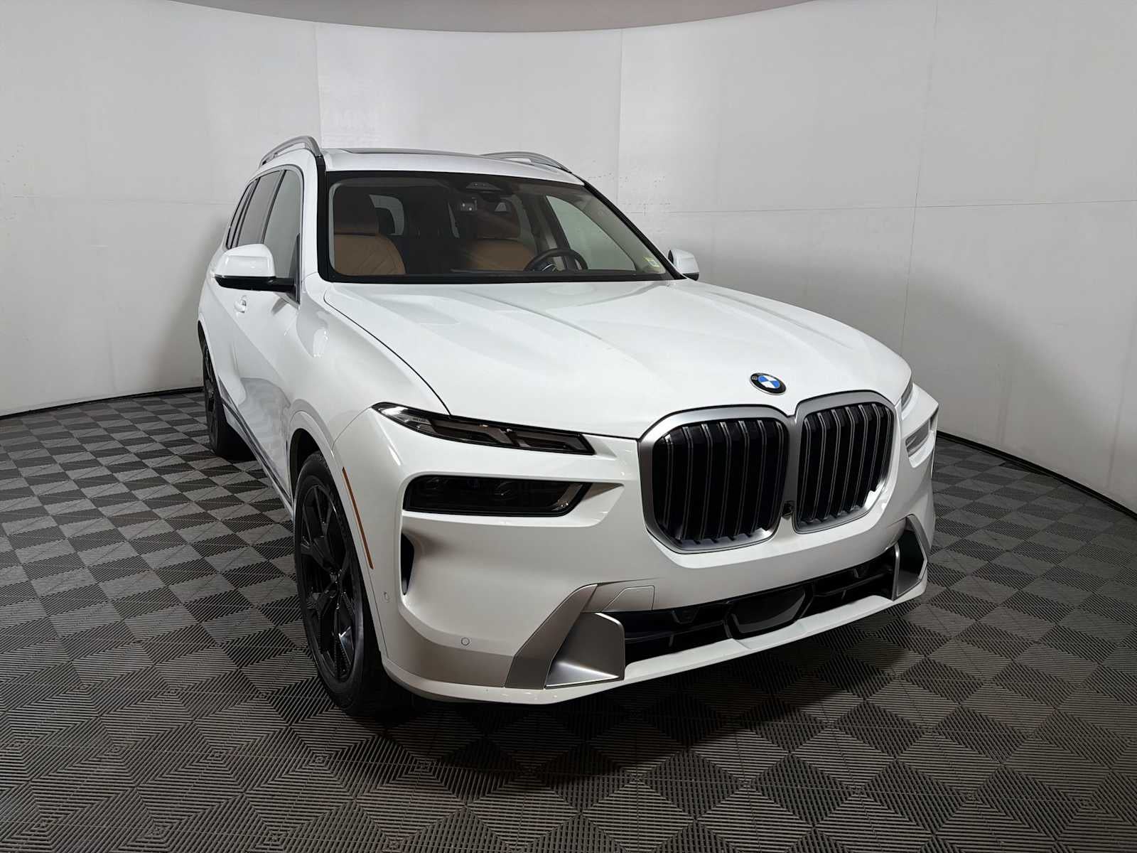 2024 BMW X7 xDrive40i Sports Activity Vehicle
