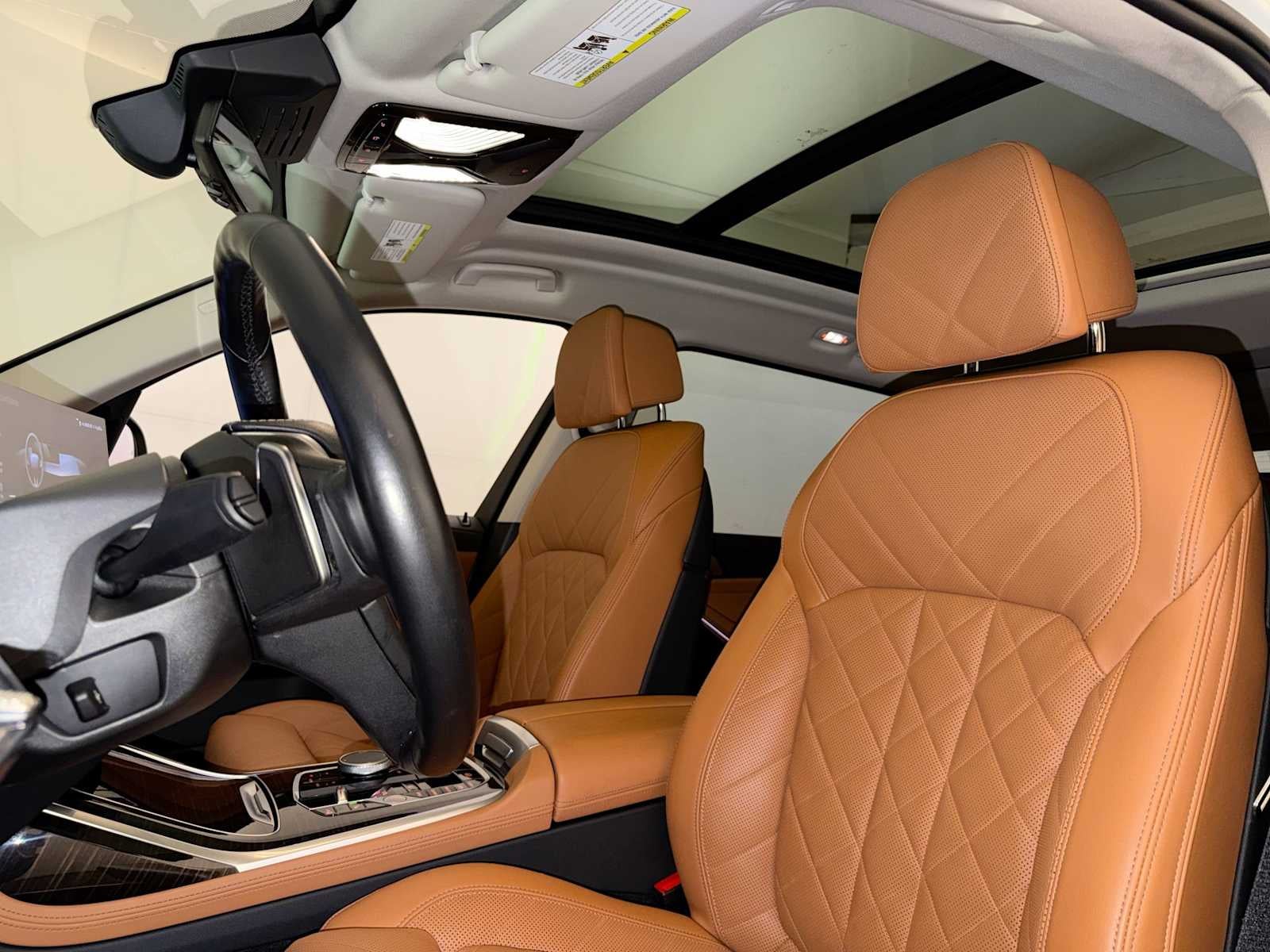 2024 BMW X7 xDrive40i Sports Activity Vehicle
