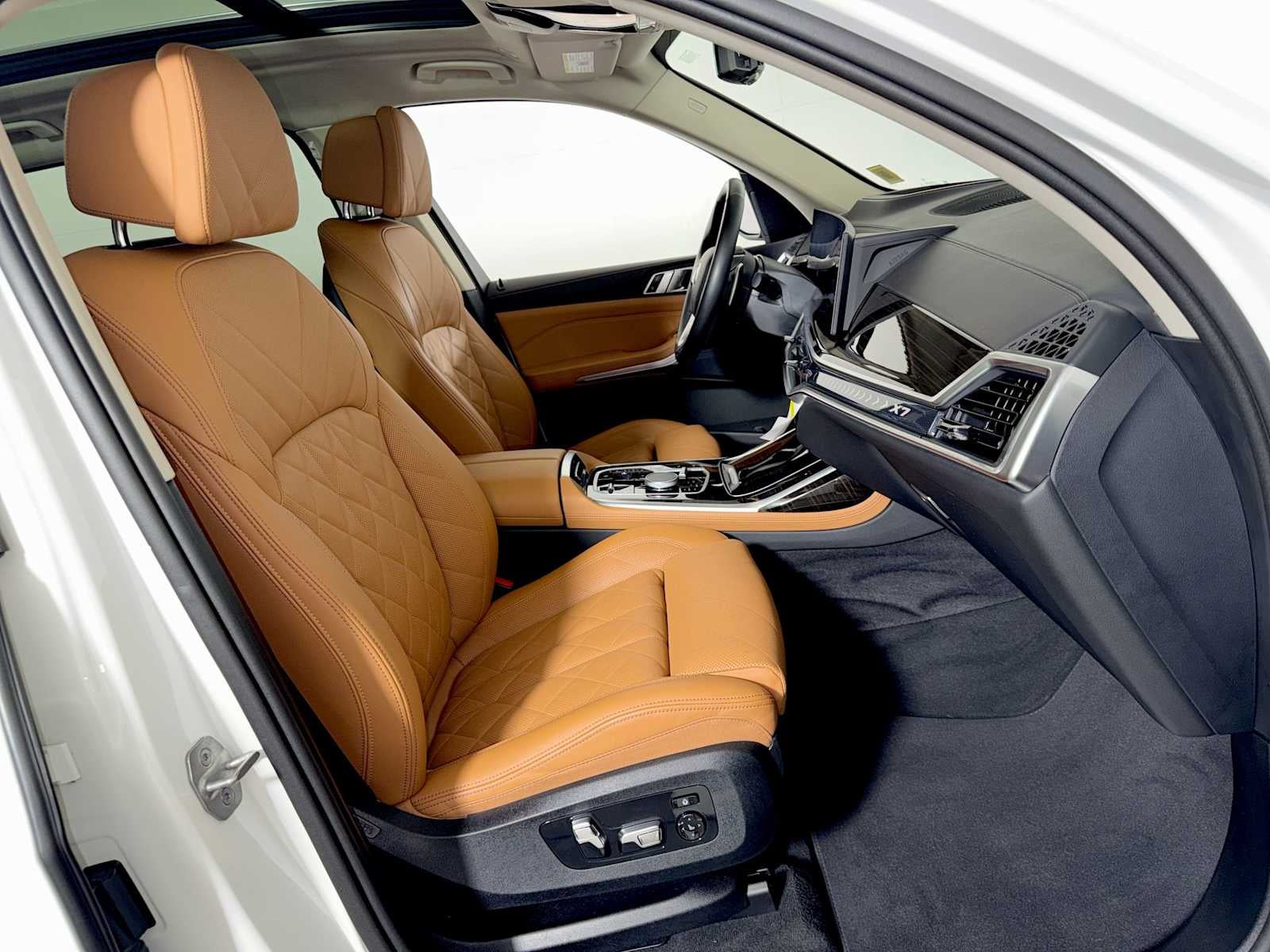 2024 BMW X7 xDrive40i Sports Activity Vehicle