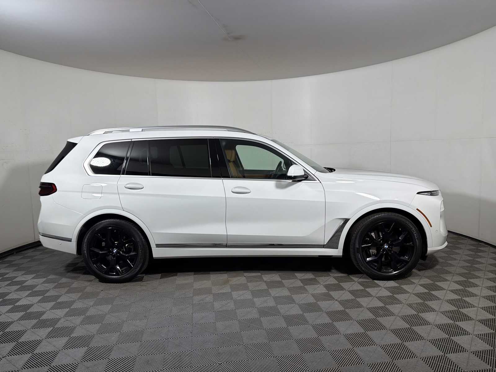 2024 BMW X7 xDrive40i Sports Activity Vehicle
