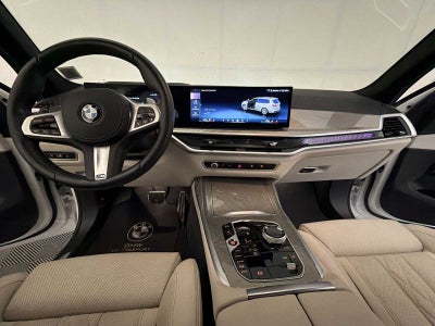 2026 BMW X7 xDrive40i Sports Activity Vehicle