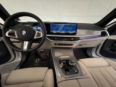 2026 BMW X7 xDrive40i Sports Activity Vehicle