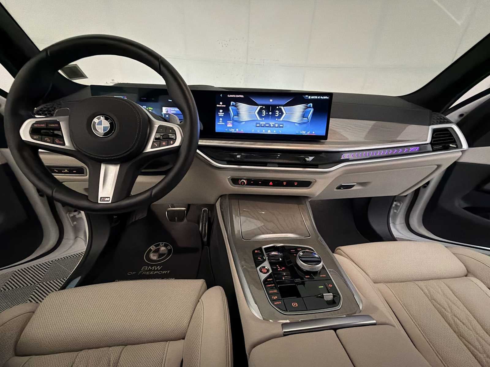 2026 BMW X7 xDrive40i Sports Activity Vehicle